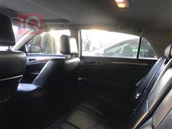 تۆیۆتا ئەڤەلۆن